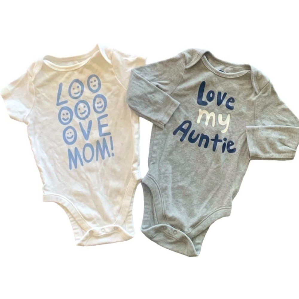 Old Navy Bundle of 2 Onesies Gray White Size 12 Months